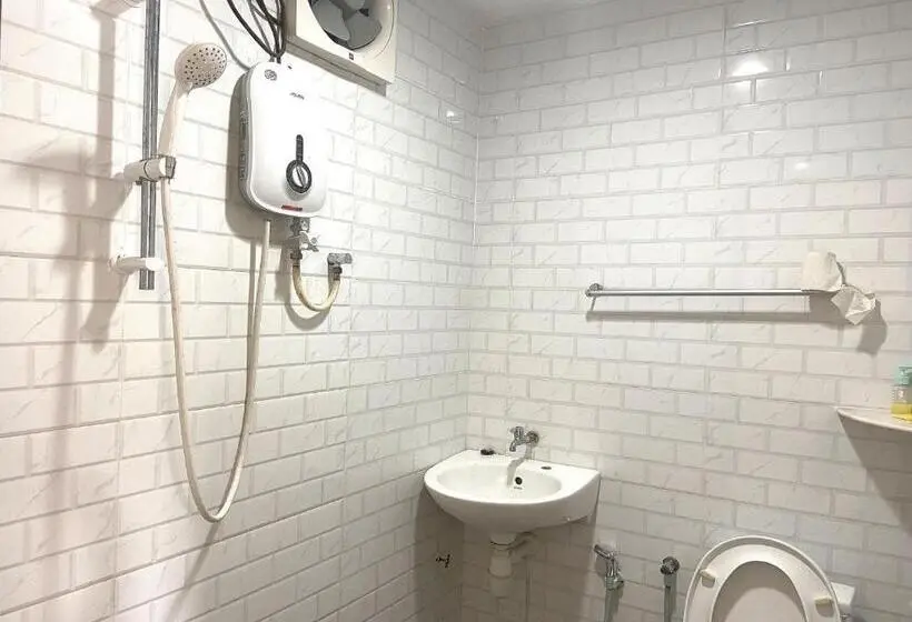 スタンダードルーム, Oyo 90971 Pollock Homestay