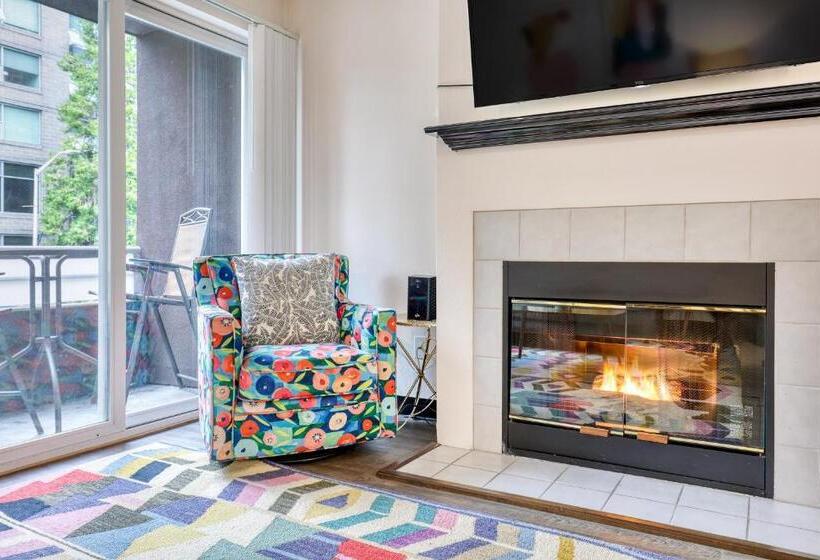 آپارتمان 1 خوابه با بالکن, Quest Travels