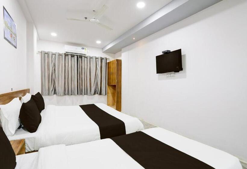 غرفة كلاسيكية ثلاثية, Shatweek