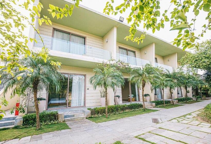 استودیو استاندارد با چشمانداز باغ, The Victoria Resort Sam Son