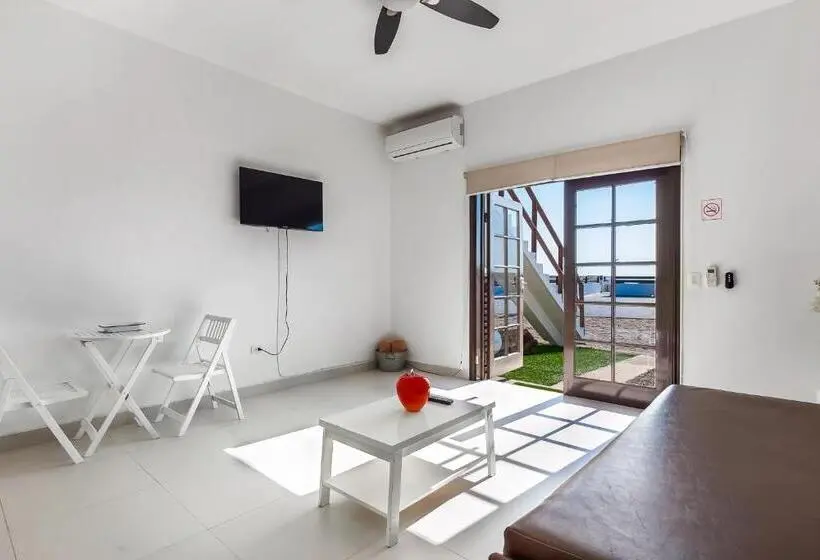 スイート, Jr Suite 4   Playa Arcangel