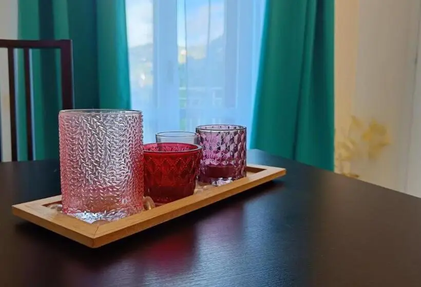 スタンダードルーム, Maya Guest House