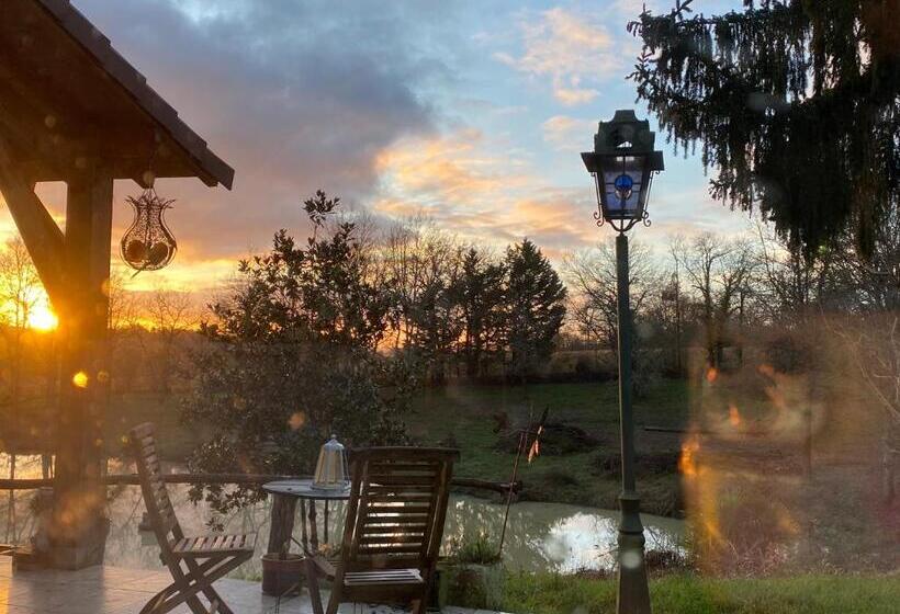 Номер Стандарт Вид на Озеро, La Bastide