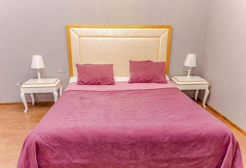 اتاق لوکس با تخت بزرگ, Aynur Resort