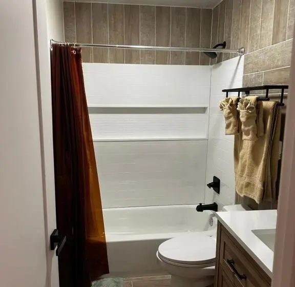 Perhebungalow, Nude Glamping Dome