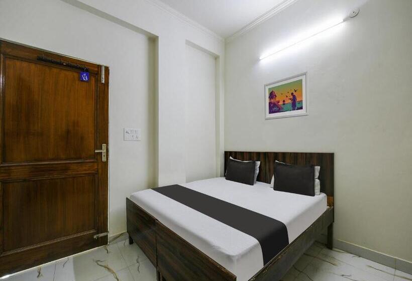 Triple Classic Room, O Green