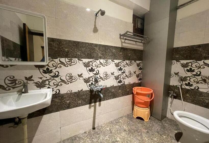 豪华房间, Rnr The Luxury Suits Lodging & Restaurant