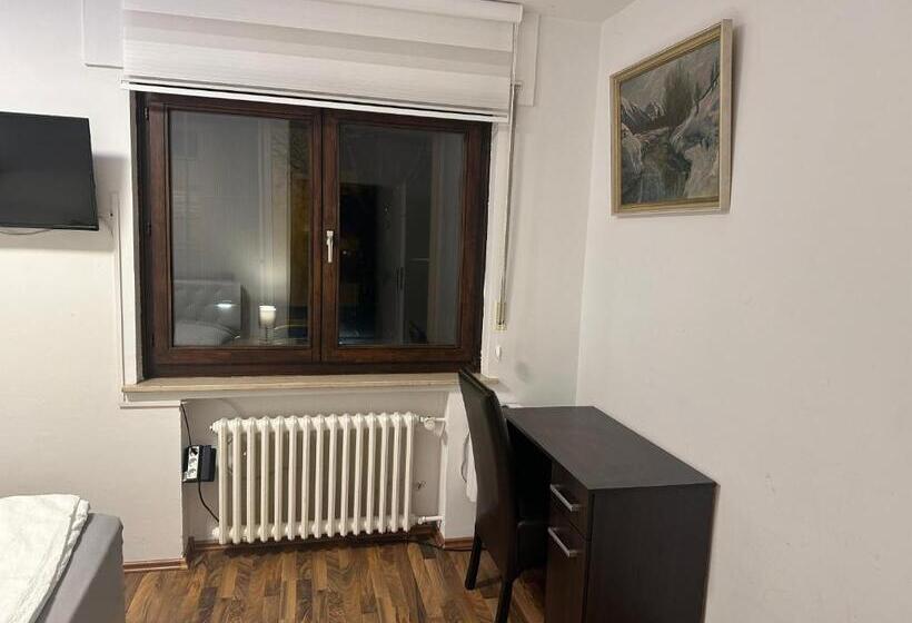 اتاق استاندارد, Restaurant Motel Friesdorfer Hof