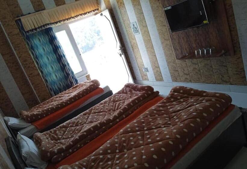 豪华房间, Sun View Chamba   Best Hotel In Chamba Tehri Garhwal