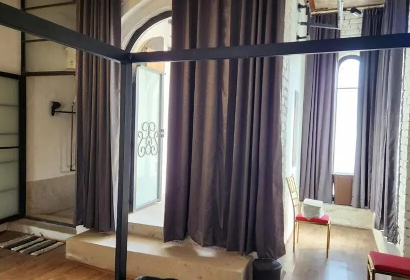 ガーデンビュースタンダードルーム, The Kalyaneshwar Dixit Hotels & Resorts
