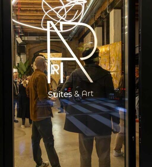 اتاق استاندارد, Ar Suites&art