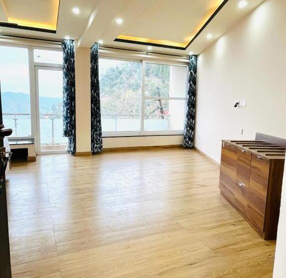 デラックスルーム, Nature S Lap