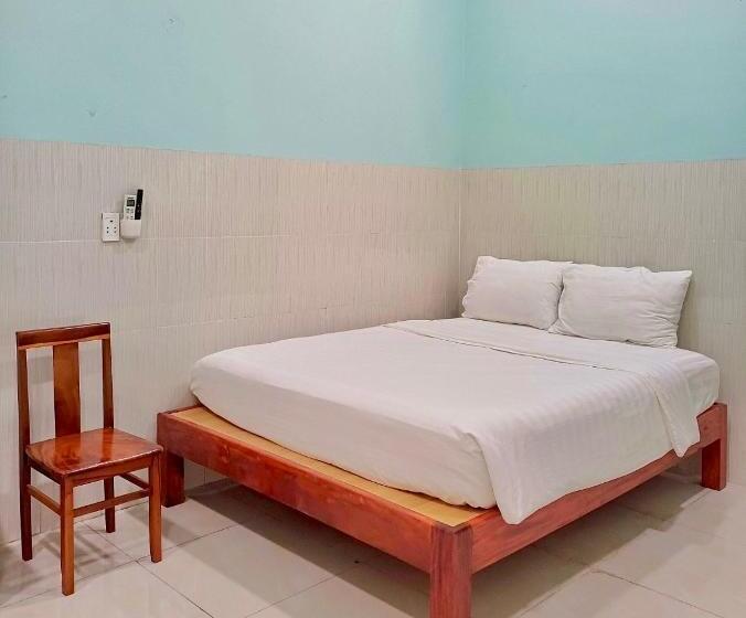 اتاق استاندارد, Nguyệt Minh