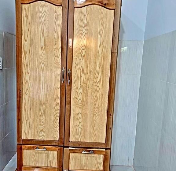 اتاق استاندارد, Nguyệt Minh