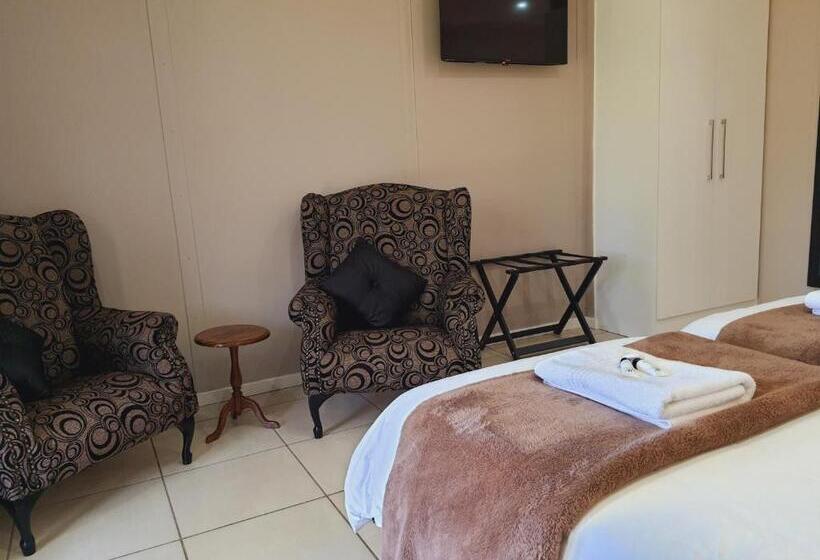 レイクビューデラックスルーム, Rhino Manor