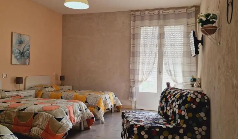 スタンダードトリプルルーム, Affittacamere Borgo Sabbionara