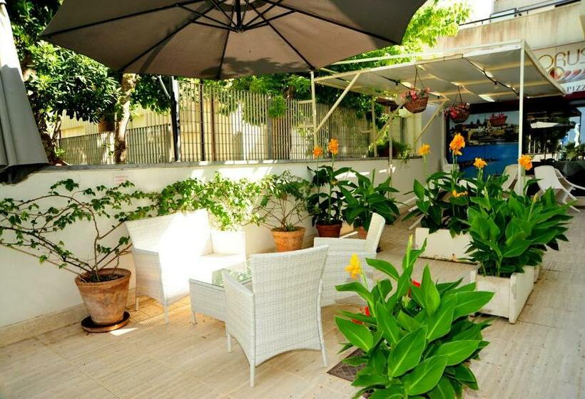 스탠다드 트리플 룸, Cala Dei Normanni Camere Sul Lungomare