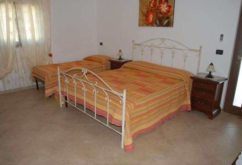 غرفة قياسية ثلاثية, B&b Parcomonsignore