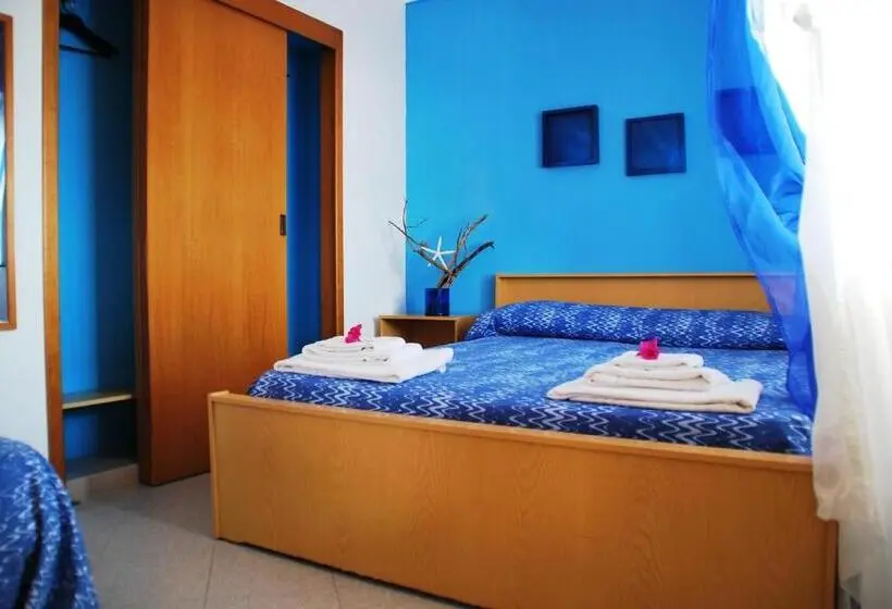 آپارتمان 2 خوابه با چشمانداز دریا, Residence Le 4 Stagioni
