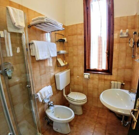 اتاق استاندارد, Albergo Carancini