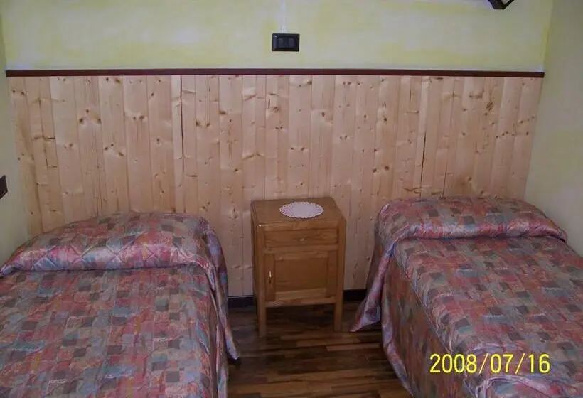 クラシックルーム, Albergo Del Ponte