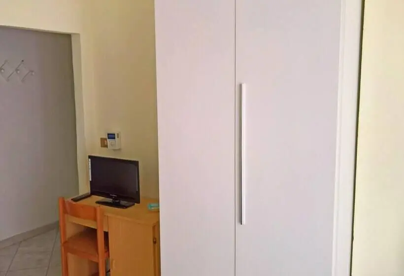 スタンダードシングルルーム, Albergo Golfo