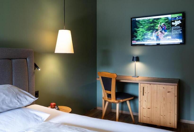 Номер Стандарт Индивидуальный, Alpenroyal