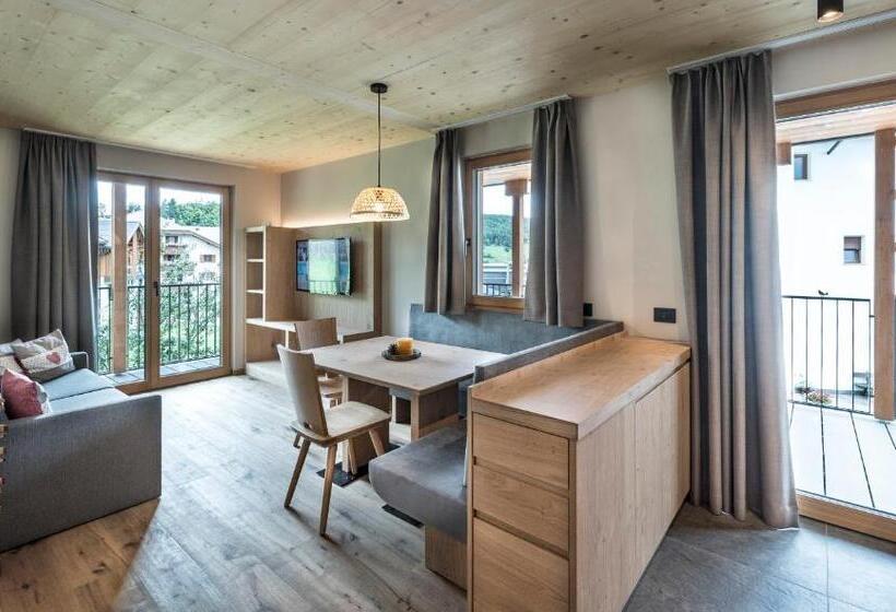 Апартаменты 1 Спальня, Alpenroyal