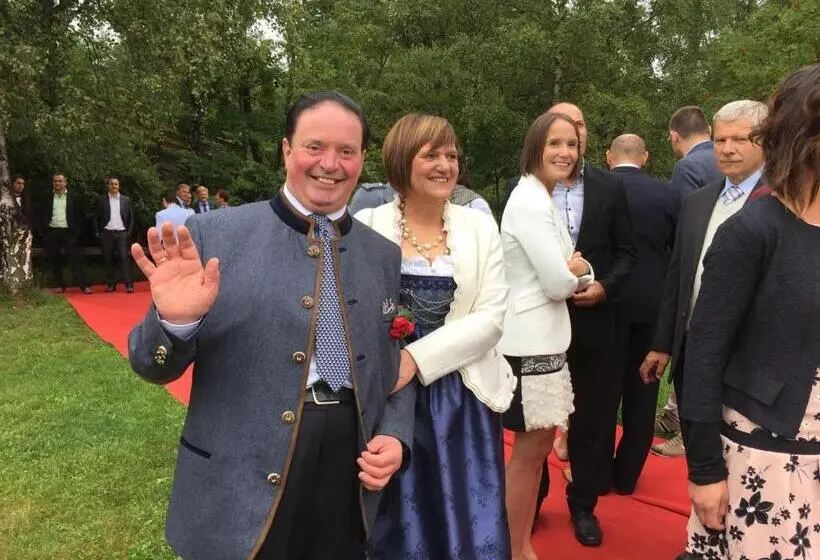 Sviitti, Ansitz Kematen S