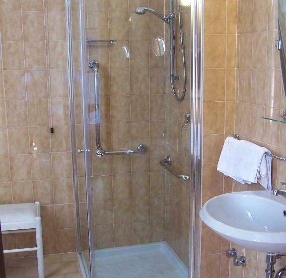 חדר סטנדרט, Albergo Carancini