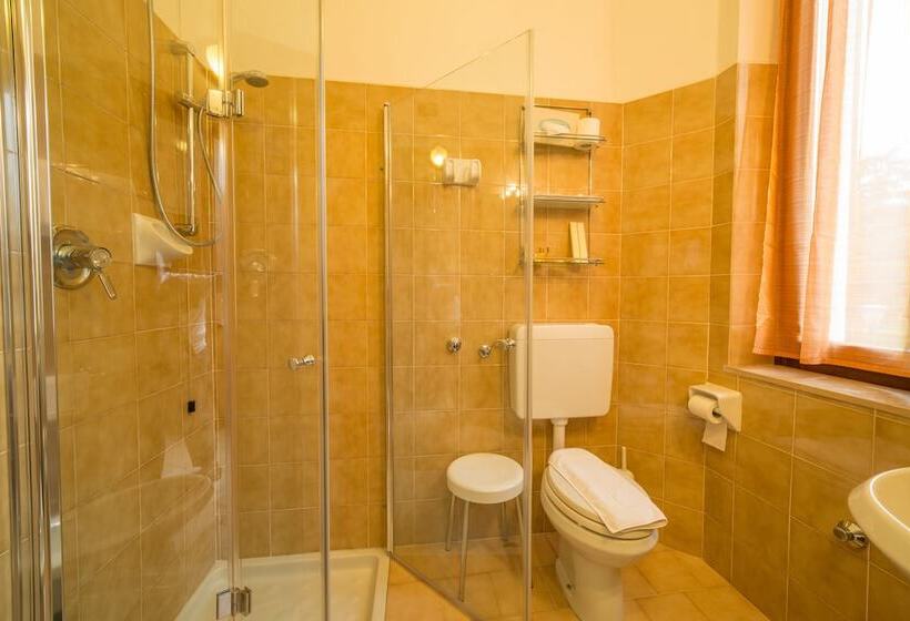 חדר סטנדרט יחיד, Albergo Carancini