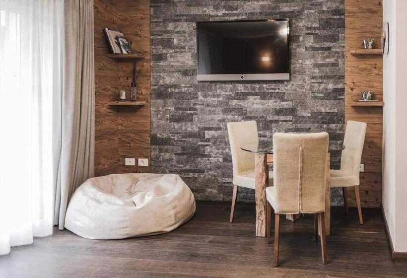 Люкс, Chalet S   Dolomites Design   Adults Recommended