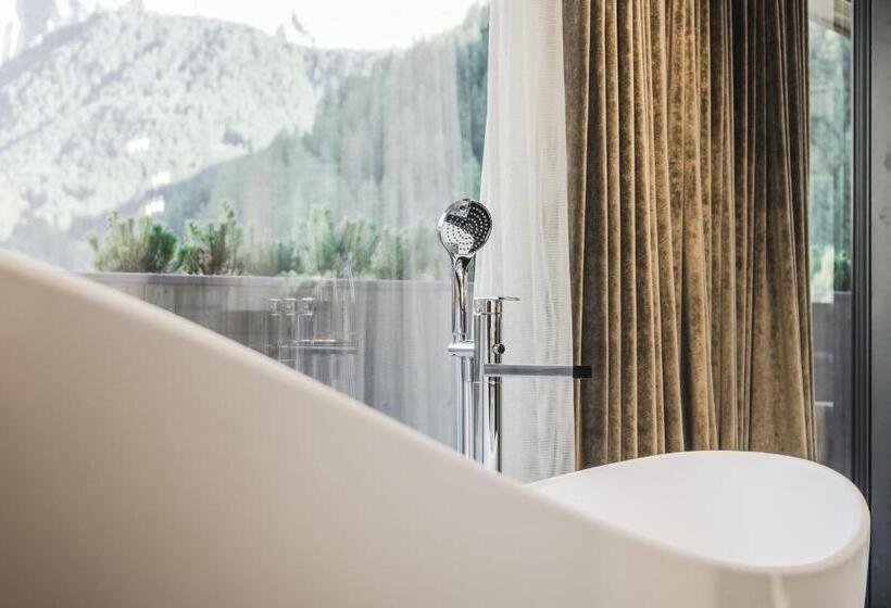 جناح مطلّ علي الجبل, Chalet S Dolomites Design Adults Recommended