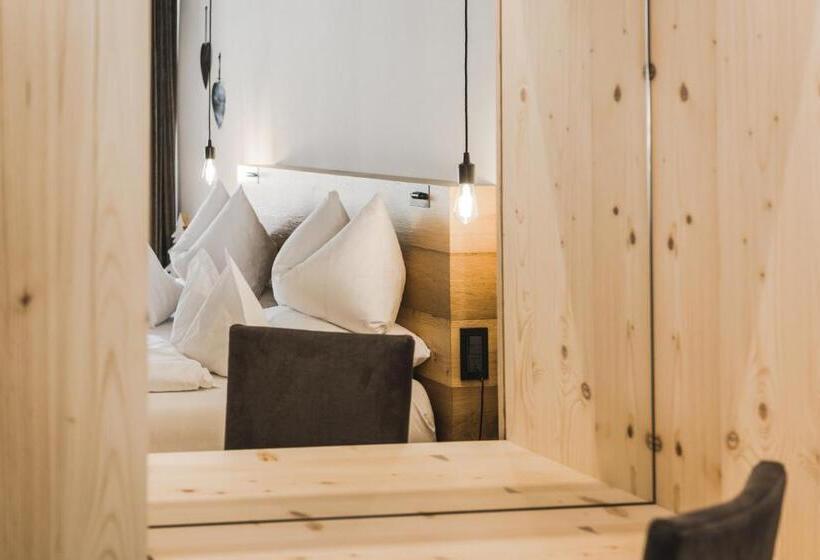 Люкс Вид на Горы, Chalet S   Dolomites Design   Adults Recommended