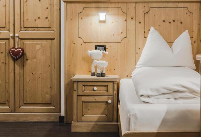 غرفة عائلية, Chalet S Dolomites Design Adults Recommended