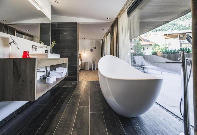 جناح مطلّ علي الجبل, Chalet S Dolomites Design Adults Recommended