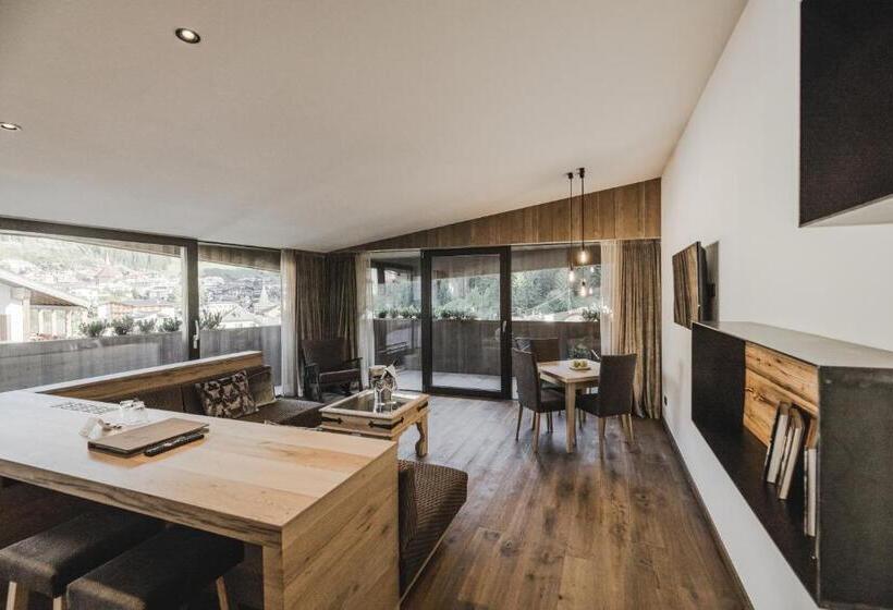 جناح مطلّ علي الجبل, Chalet S Dolomites Design Adults Recommended