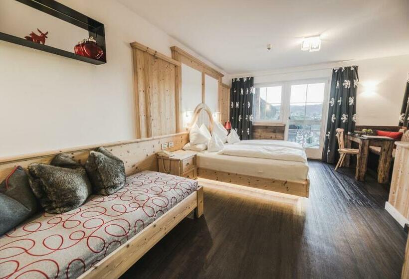 غرفة ديلوكس, Chalet S Dolomites Design Adults Recommended