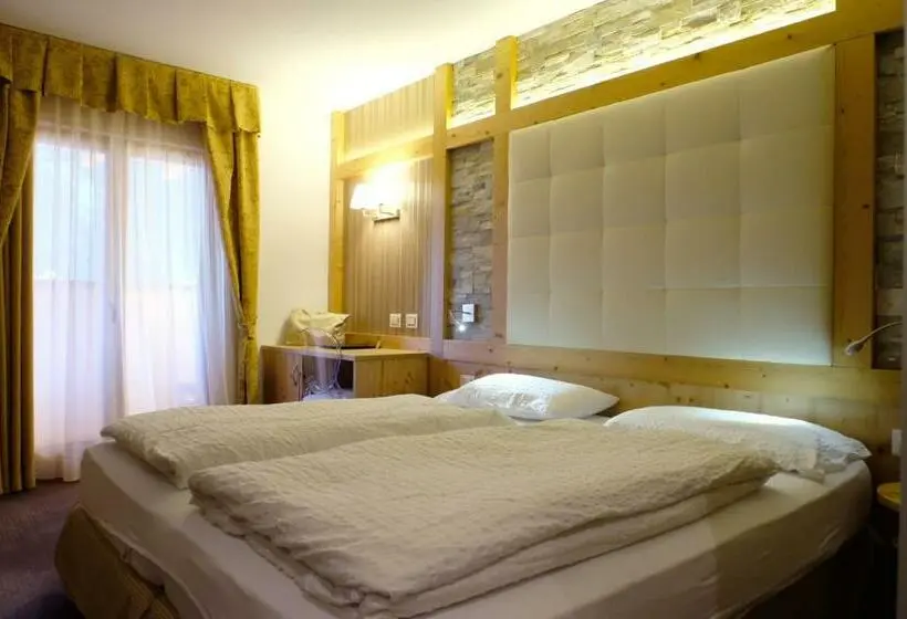 Superior-huone, Cimon Dolomites
