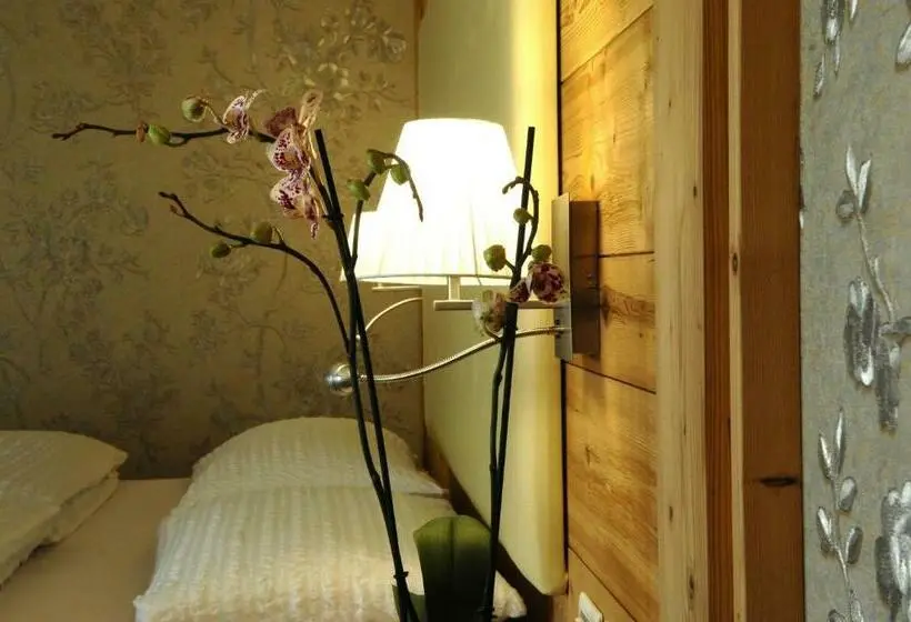 Deluxe-huone Parveke, Cimon Dolomites