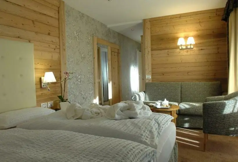 Deluxe-huone Parveke, Cimon Dolomites