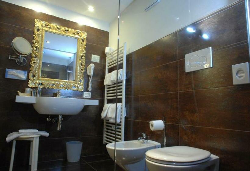 غرفة سوبيريور, Cimon Dolomites