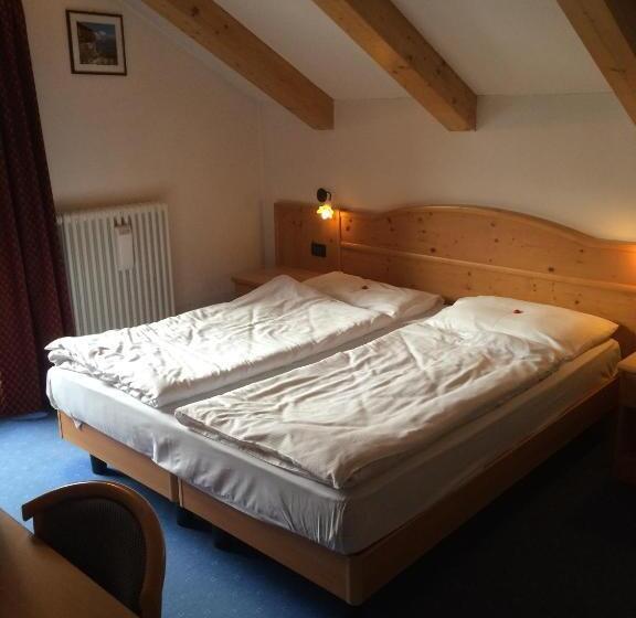 Номер Стандарт, El Geiger