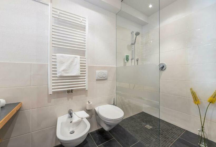 스탠다드 발코니 룸, Familienalm Taser