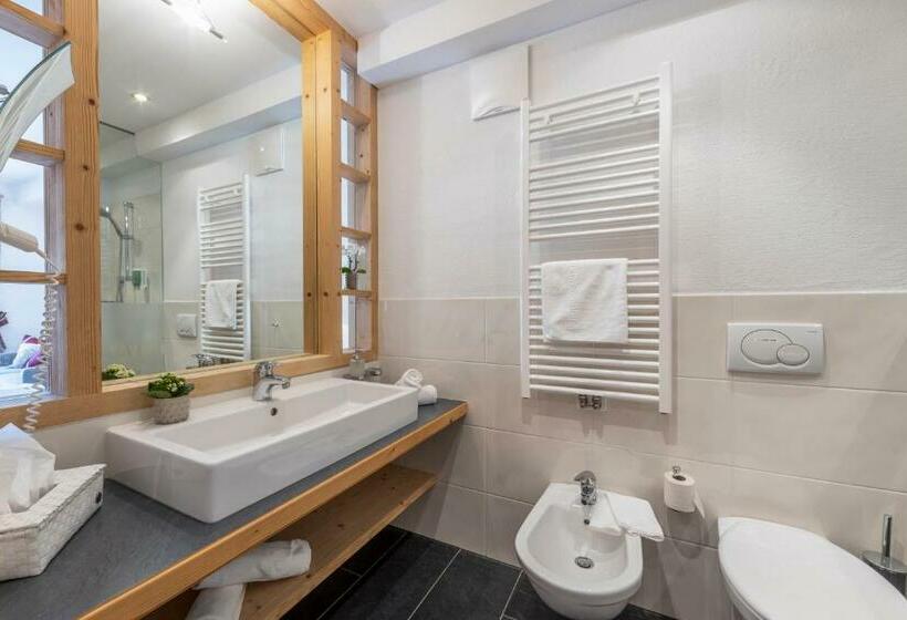 스탠다드 발코니 룸, Familienalm Taser