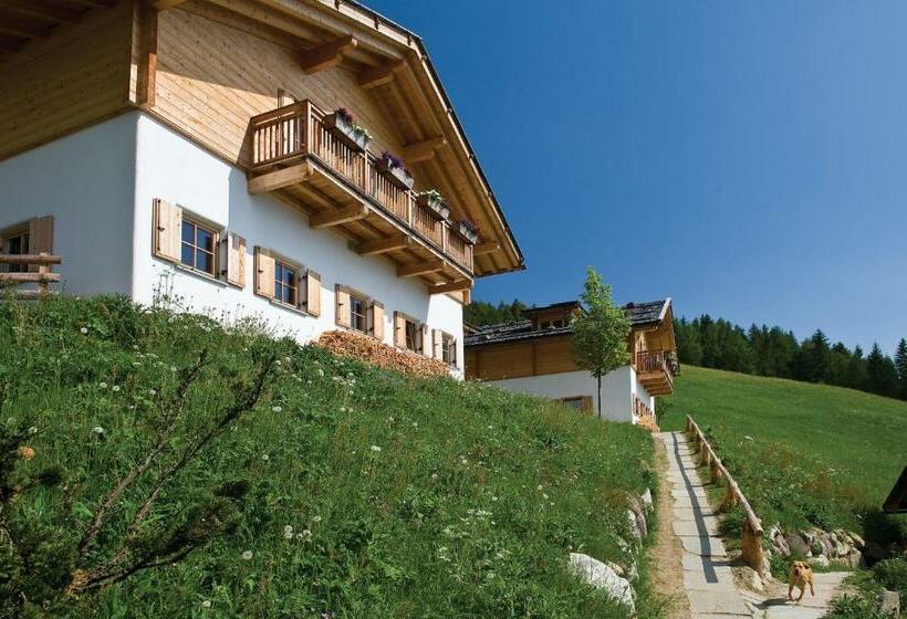 샬레, Familienalm Taser