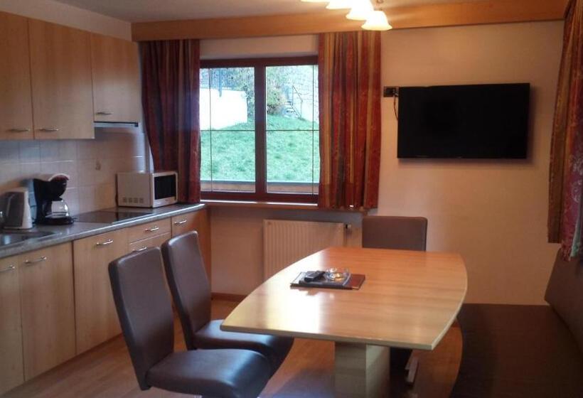 침실 4개 아파트, Garnì Gardena   Appartments