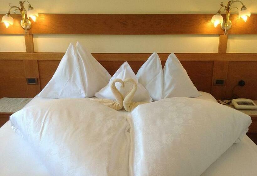 Номер Economy, Garnì Savoy