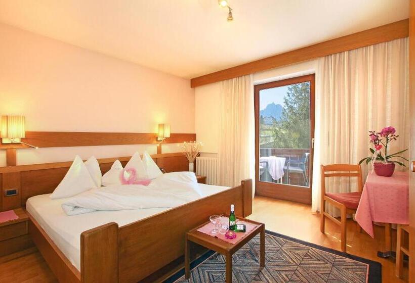 Номер Стандарт с Балконом, Garnì Savoy