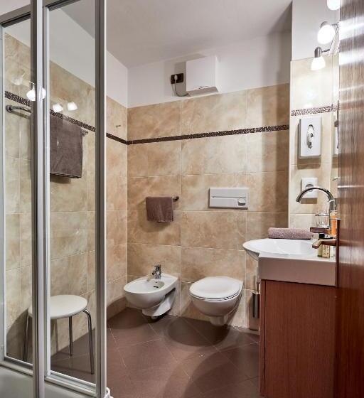 Номер Deluxe с Балконом, Garnì Savoy